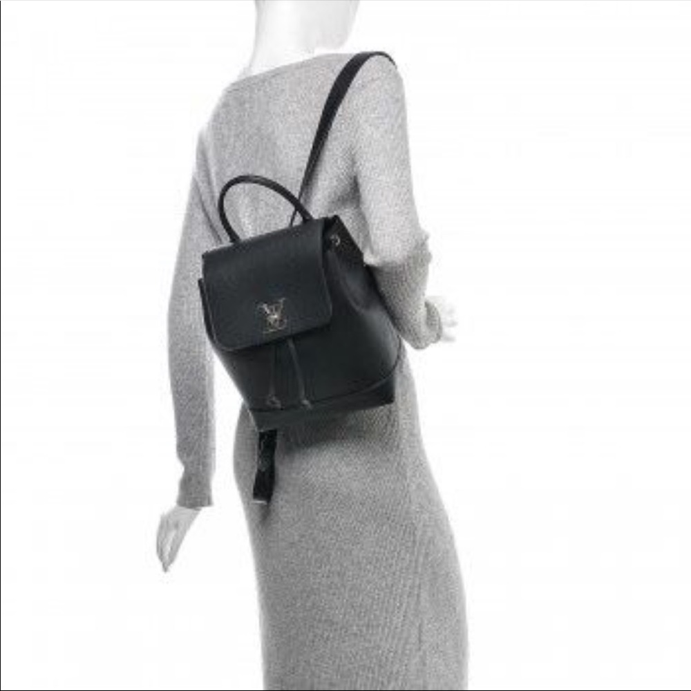 Louis Vuitton LOCK ME Bag - Picture 3 of 3
